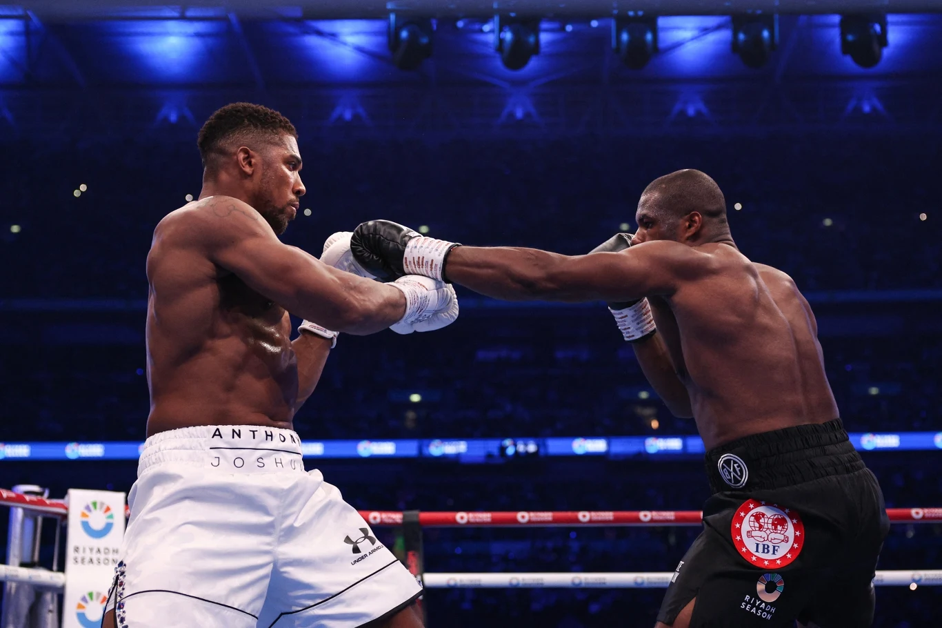 Anthony Joshua i Daniel Dubois