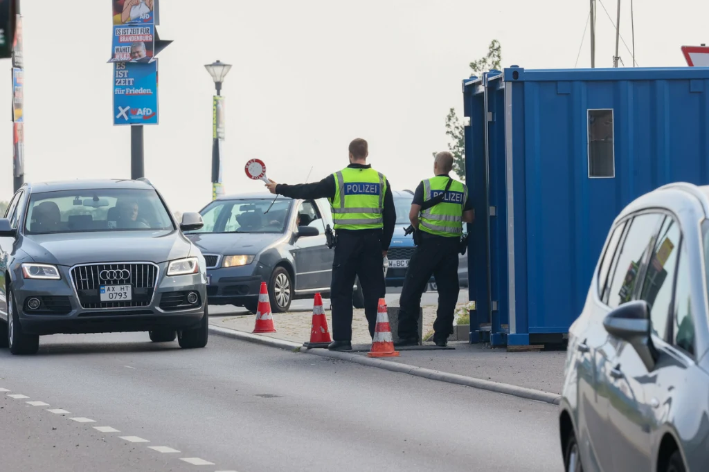 Niemcy przeprowadzają kontrole na granicach. Powodem walka z nielegalną migracją Niemcy przeprowadzają kontrole na granicach. Powodem walka z nielegalną migracją