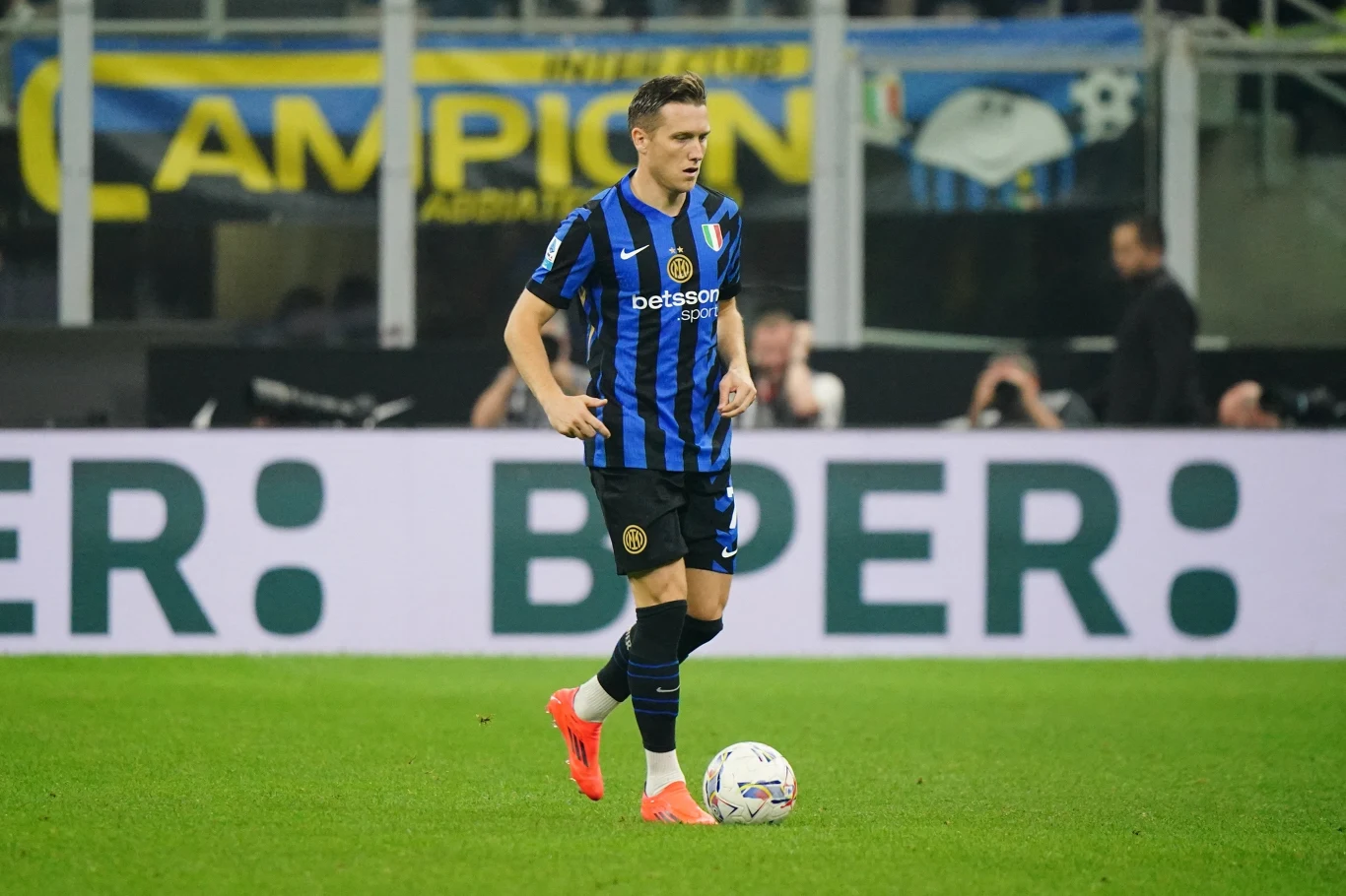 Piotr Zieliński w barwach Interu Mediolan Piotr Zieliński w barwach Interu Mediolan