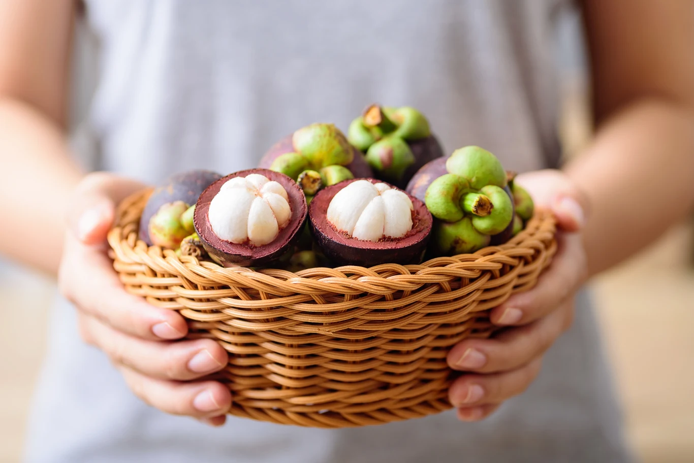 Mangostan to owoc, który świetnie wpłynie na nasze zdrowie Mangostan to owoc, który świetnie wpłynie na nasze zdrowie