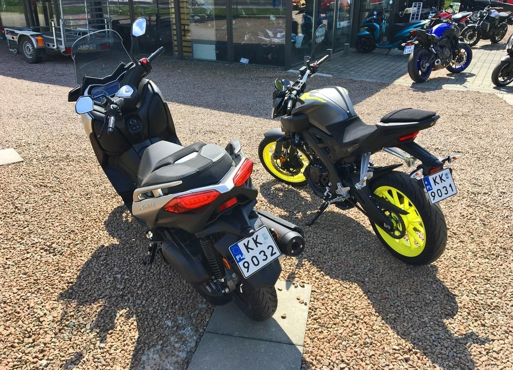 Ile realnie spalają motocykle i skutery z silnikami 125 cm3?