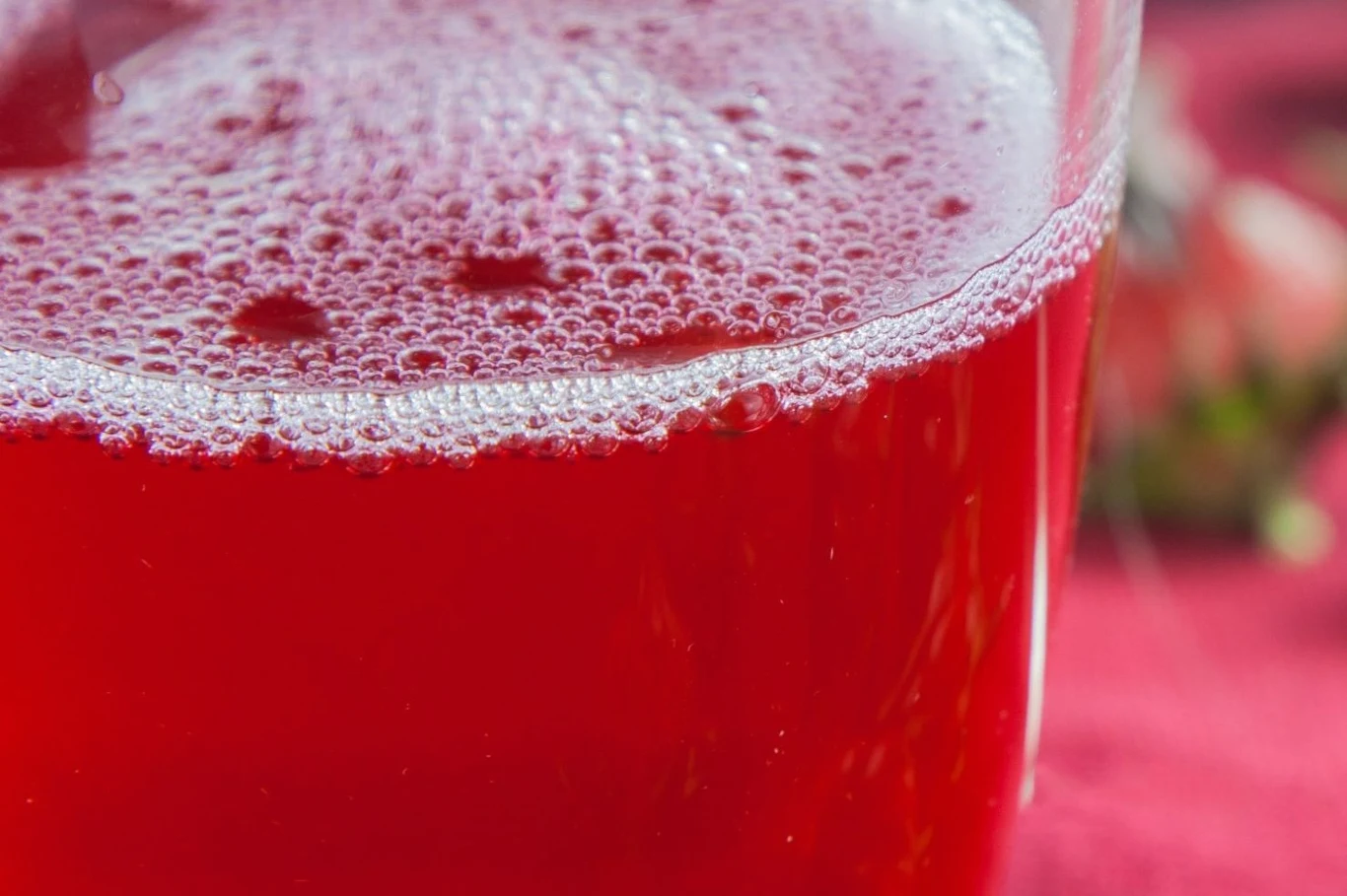 Sok z malin ma duży wpływ na nasz organizm Sok z malin ma duży wpływ na nasz organizm