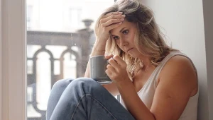 Po te zioła sięgnij, gdy zbliża się okres. Pomogą na rozdrażnienie, zapobiegną podjadaniu