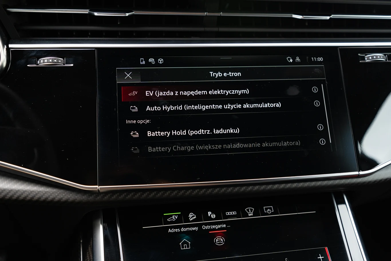 Hybrydowy napęd Audi Q7 może pracować w jednym z kilku trybów