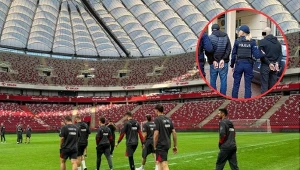 Stadion PGE Narodowy i zatrzymani mężczyźni (na małym zdjęciu)