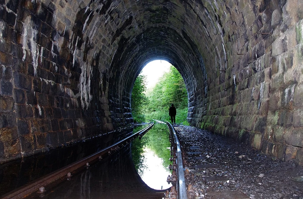 Tunel pod Przełęczą Kowarską