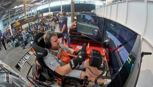 Simracing zdominuje świat motosportu? Odkryj tajniki wirtualnych wyścigów