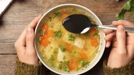 Co dodać do rosołu, aby wzmocnić swoją odporność?