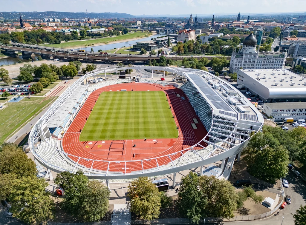 Stadion im. Heinza Steyera w Dreźnie Stadion im. Heinza Steyera w Dreźnie