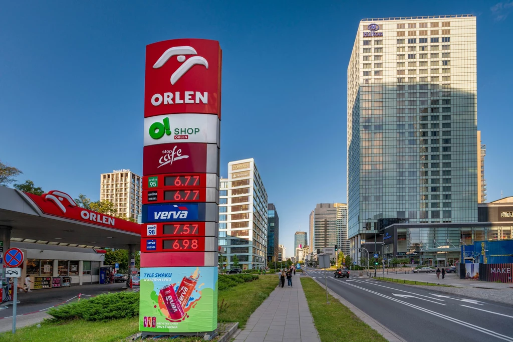 Orlen stracił na zakupie Ruchu i Polska Press nawet 275 mln zł - poinformował płocki koncern