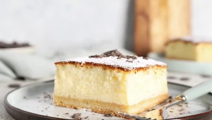 Sernik, który zawsze się udaje. Puszysty, delikatny, bez dokładki się nie obejdzie