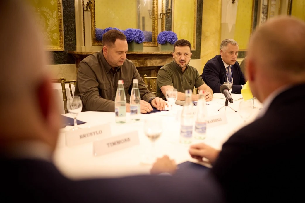 Wołodymyr Zełenski zlecił przygotowanie planu dla Ukrainy Wołodymyr Zełenski zlecił przygotowanie planu dla Ukrainy