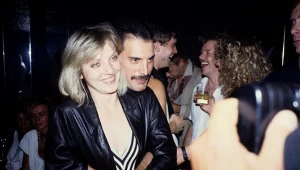 Freddie Mercury w czasie imprezy z okazji 38 urodzin