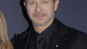 Radosław Majdan zmienia się nie do poznania