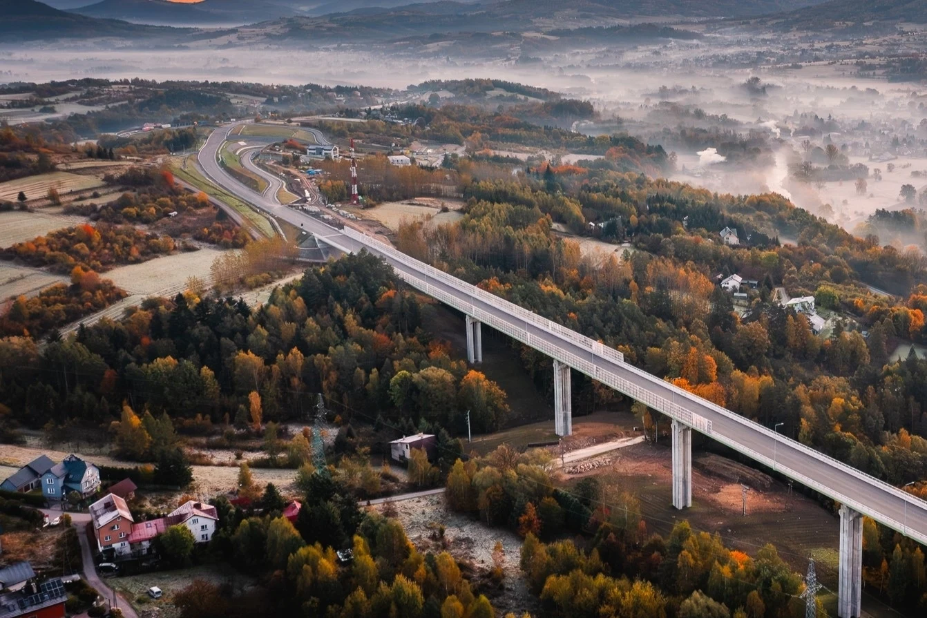 Jak idzie budowa 8,5-kilometrowego odcinka S1 Przybędza - Milówka?