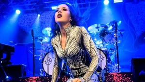 "Absolutna bestia". Arch Enemy z nowym singlem i szczegółami płyty "Blood Dynasty"