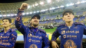 Milionerzy "dadzą się rozebrać", chcą ratować klub. "Żenująca akcja"