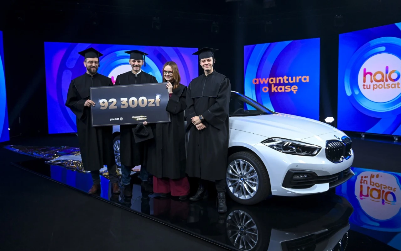 Drużyna Nienasyconych w ''halo tu polsat'' 