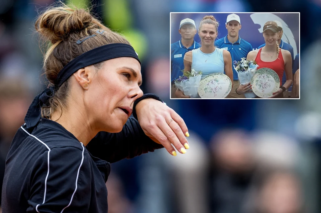 Katarzyna Piter przegrała, wspólnie z Fanny Stollar, finał turnieju WTA w Kantonie Katarzyna Piter przegrała, wspólnie z Fanny Stollar, finał turnieju WTA w Kantonie