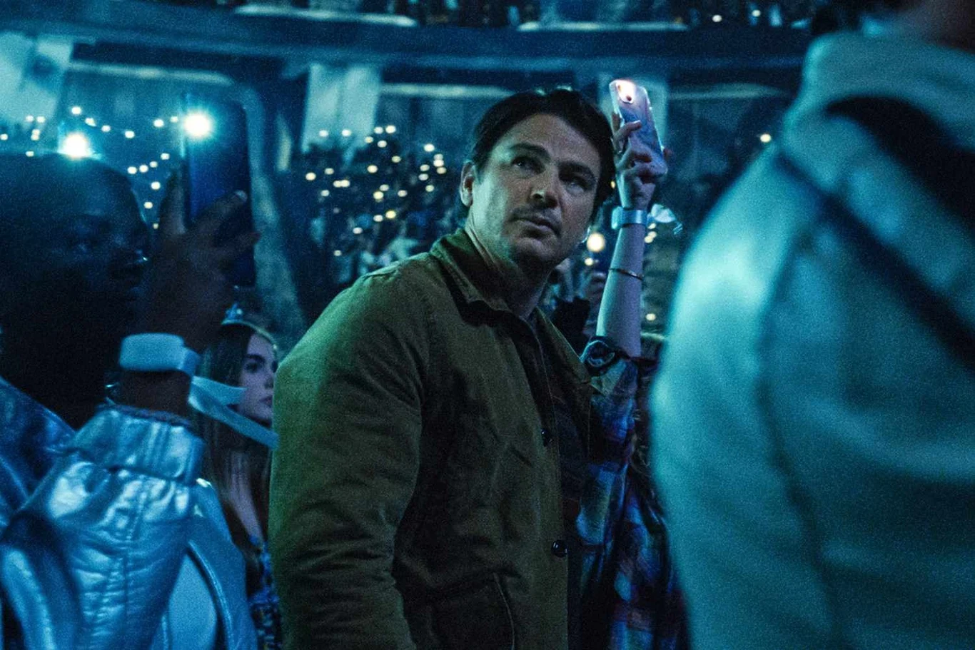 Josh Hartnett w scenie z filmu "Pułapka" Josh Hartnett w scenie z filmu "Pułapka"