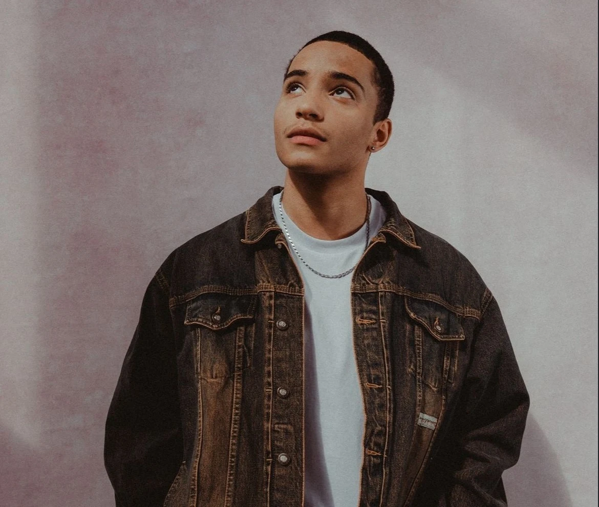 Daniel Godson: 