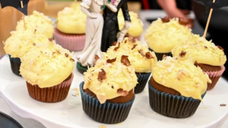 Upiecz sobie... jesień, czyli podwójnie dyniowe muffinki z kremem idealnym