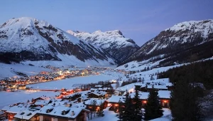 Nazywają go Tybetem Europy. Ukochane miasteczko narciarzy najpiękniej wygląda zimą