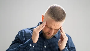 Paraliż ciała i problemy z mową. Poznaj FAST - zwiastuny "zawału mózgu" 