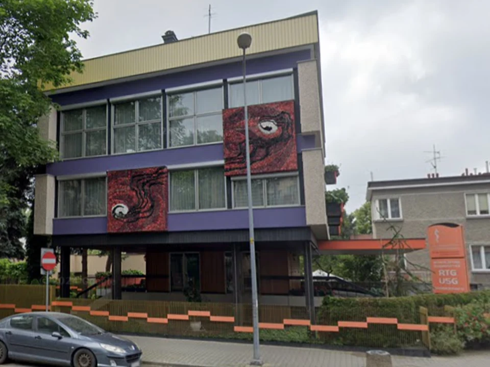 Dom Książków w Tarnowie został wystawiony na sprzedaż. Zobaczcie tylko, jak wygląda jego wnętrze Dom Książków w Tarnowie został wystawiony na sprzedaż. Zobaczcie tylko, jak wygląda jego wnętrze
