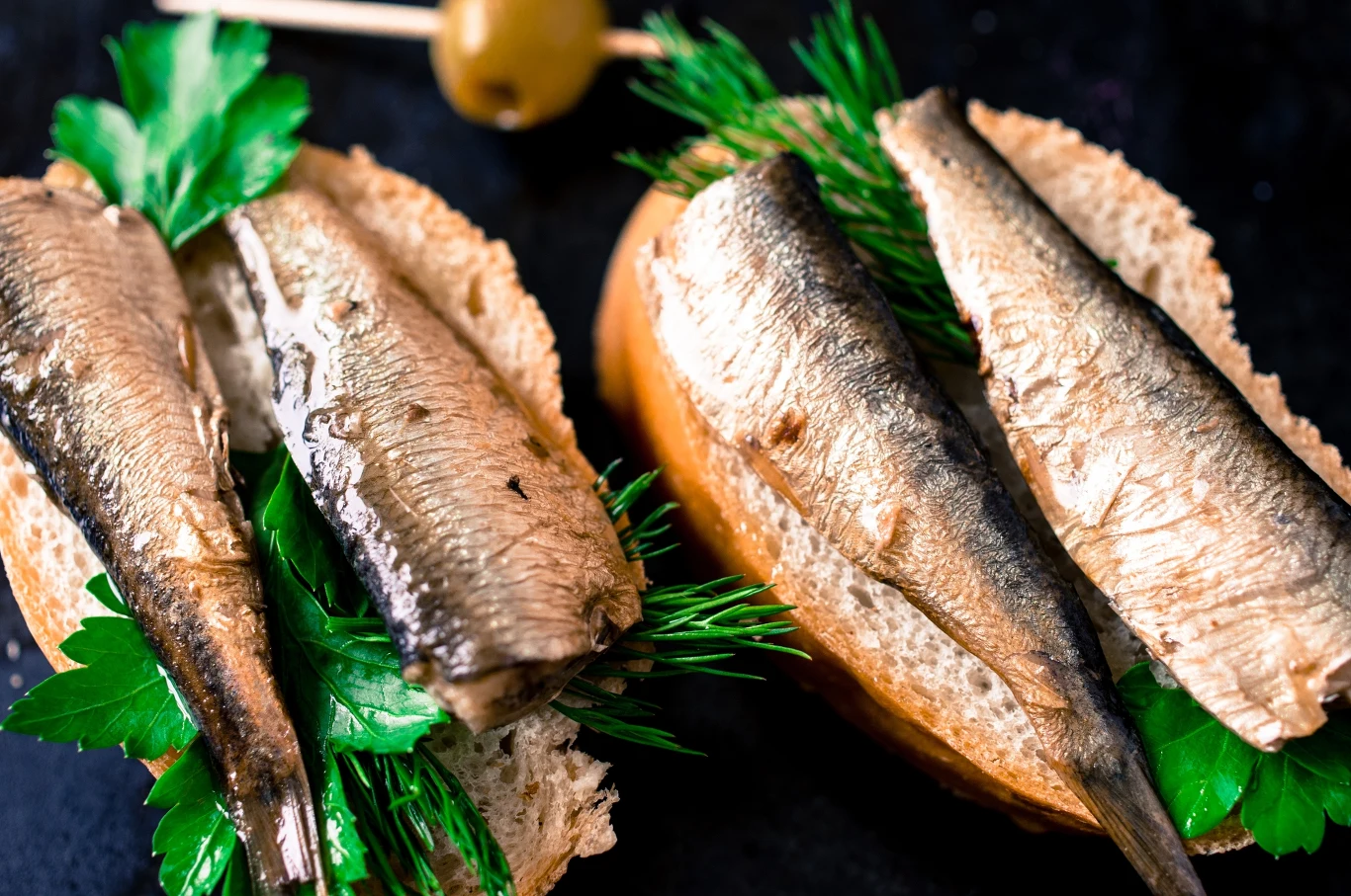 Ryby i zdrowe tłuszcze to najlepsze, co możesz zjeść dla zdrowych stawów