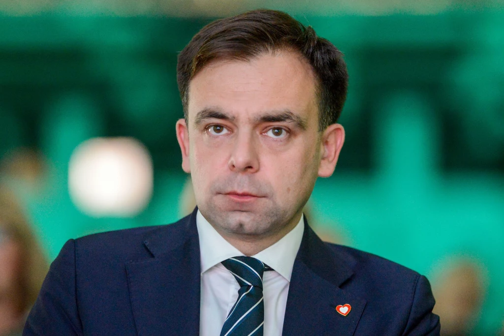 Resort finansów pod kierownictwem Andrzeja Domańskiego znowelizował tegoroczny budżet. Deficyt wzrośnie do 240,3 mld zł
