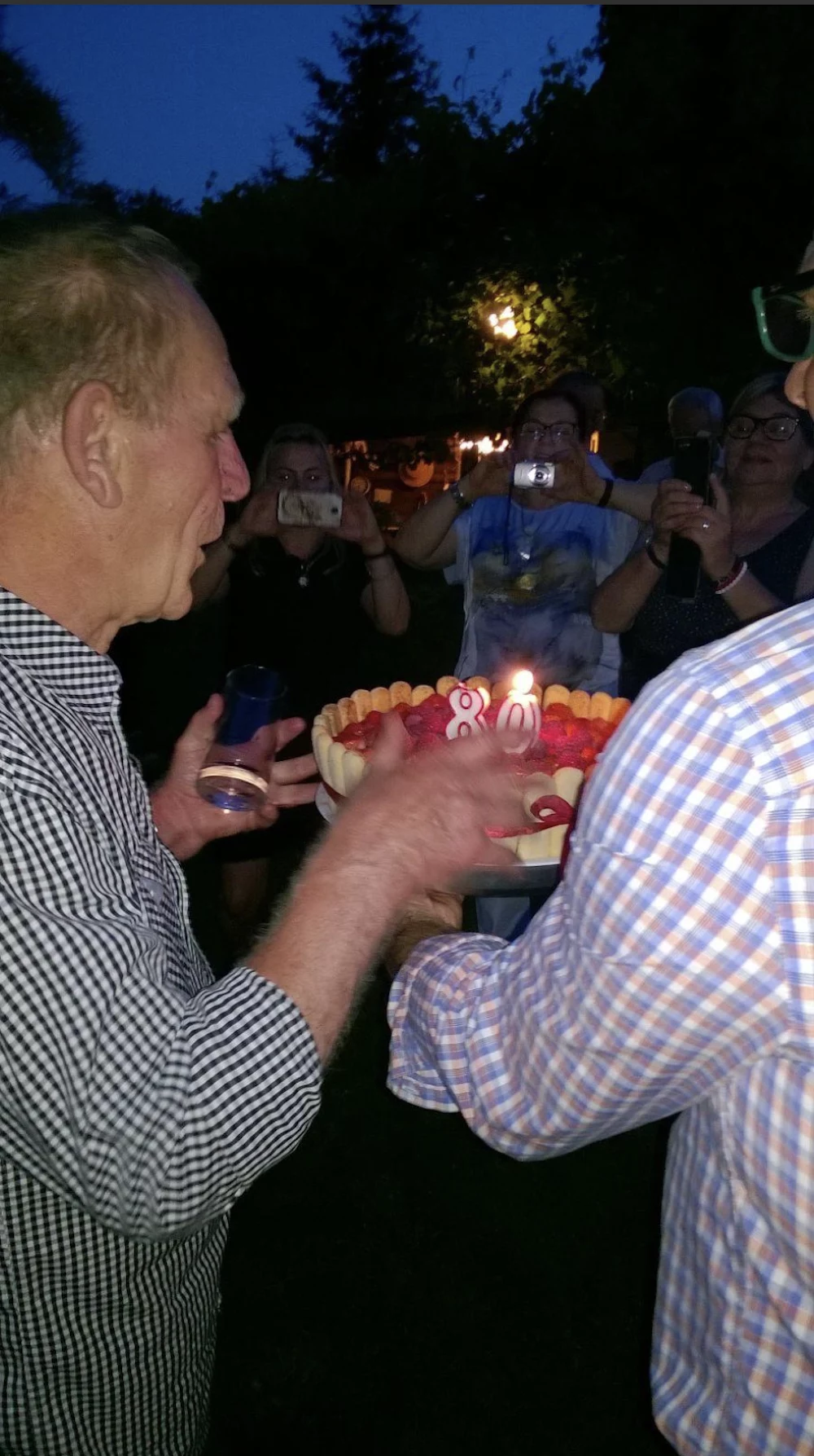 Janusz Tracewski podczas swoich 80. urodzin