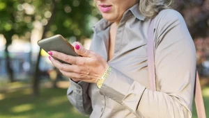 Wychodzisz z domu? Wyłącz jedną z funkcji w telefonie
