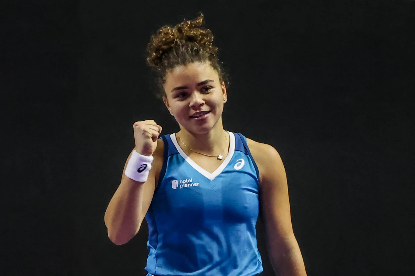 Jasmine Paolini rywalizowała z Jeleną Rybakiną w pierwszej kolejce fazy grupowej WTA Finals 2024 Jasmine Paolini rywalizowała z Jeleną Rybakiną w pierwszej kolejce fazy grupowej WTA Finals 2024