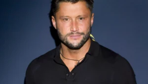 Łączono go z wieloma kobietami. Piotr Mróz w końcu otwarcie mówi o nowej partnerce