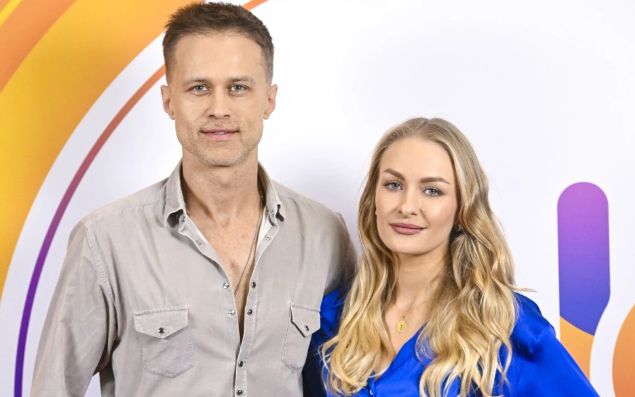 Maciej Zakościelny i Sara Janicka