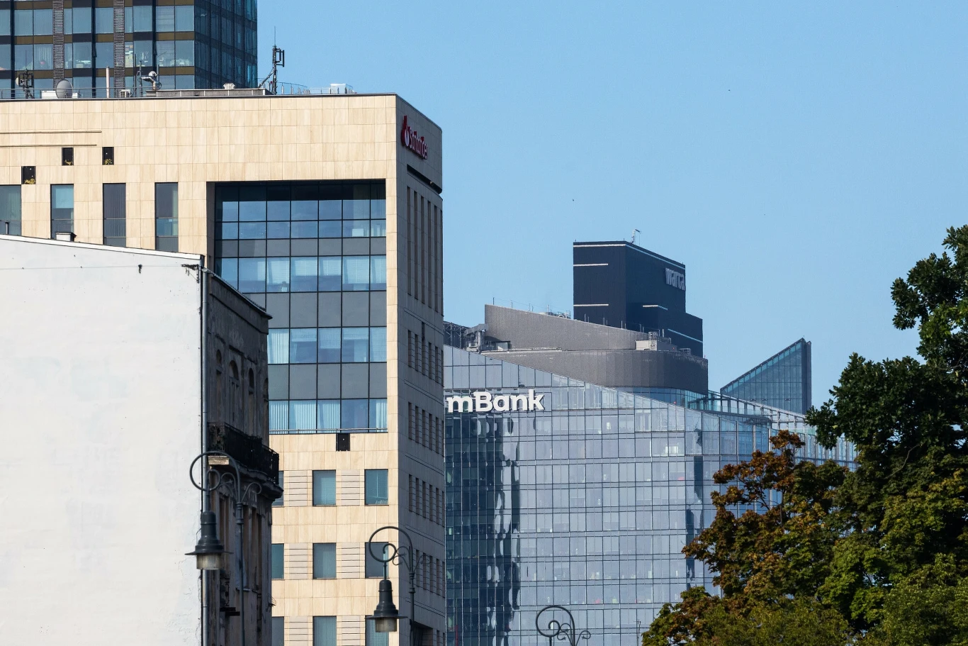 mBank w III kwartale utworzył niemal 971 mln zł rezerw na ryzyko prawne kredytów we frankach mBank w III kwartale utworzył niemal 971 mln zł rezerw na ryzyko prawne kredytów we frankach