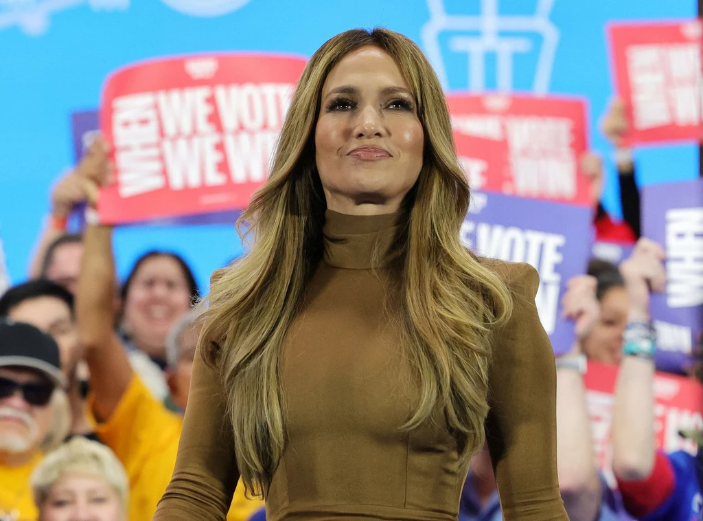 Jennifer Lopez pojawiła się na wiecu wyborczym 