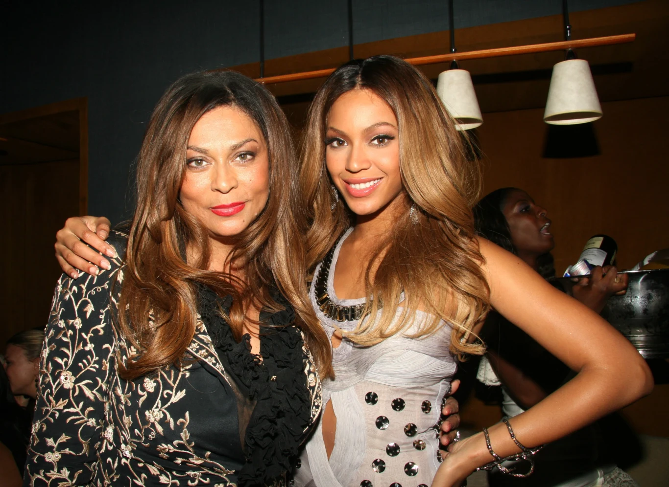 Tina Knowles i Beyonce Tina Knowles i Beyonce