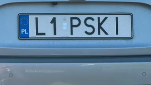 Indywidualne tablice rejestracyjne. Ile kosztuje wyróżnienie się na drodze?