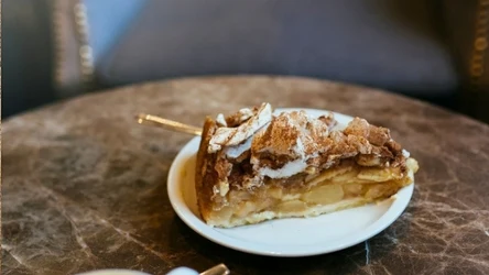 Mama zawsze dodaje do szarlotki. Jabłka smakują 100 razy lepiej