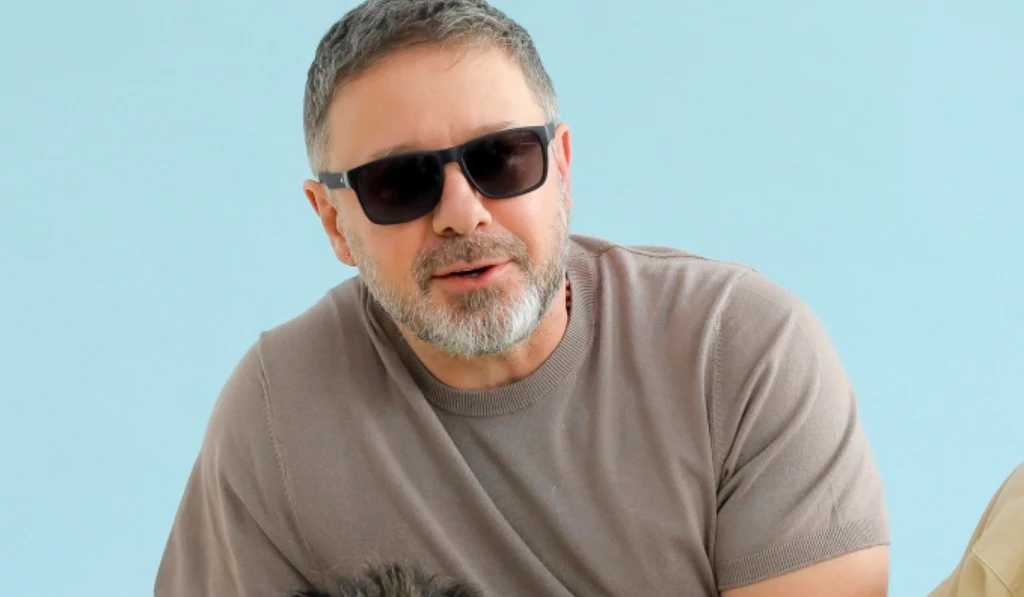 Andrzej Piaseczny Andrzej Piaseczny