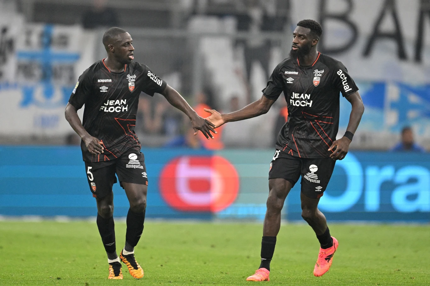 Benjamin Mendy (z lewej)