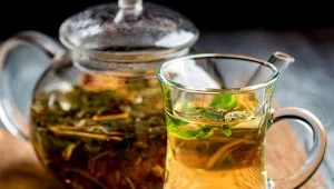 Potrójna siła natury. Herbata na przeziębienie, odporność i dobre trawienie 