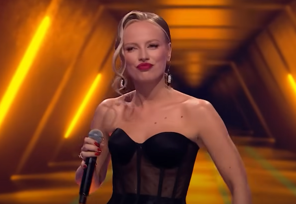 Izabela Płóciennik w "The Voice of Poland"