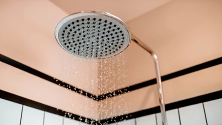 Jak poradzić sobie z zatkanym odpływem?