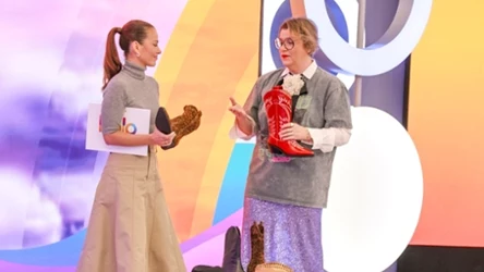 Kowbojki to hit miejskiej mody. Jola Czaja pokazuje, jak je stylizować 