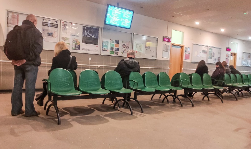 Bezrobocie w Polsce rośnie - przekonuje Rafał Woś powołując się na dane Eurostatu. Na zdj. urząd pracy