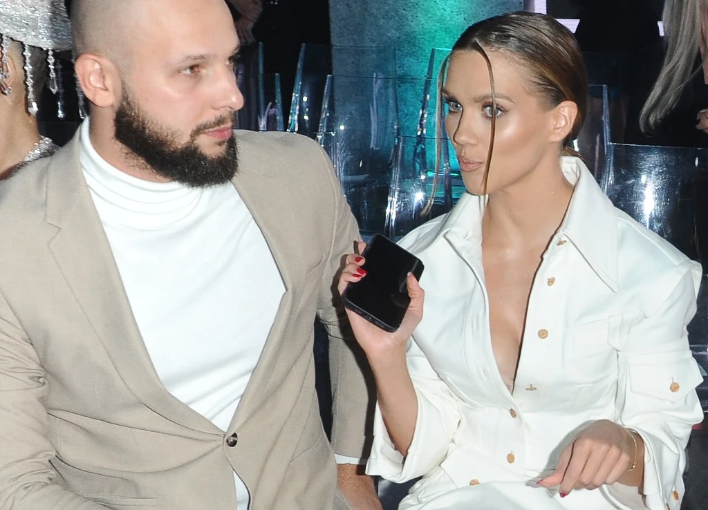 Maciej Pela i Agnieszka Kaczorowska