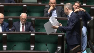 Tomczyk ruszył w stronę Macierewicza. Gorąco podczas debaty w Sejmie